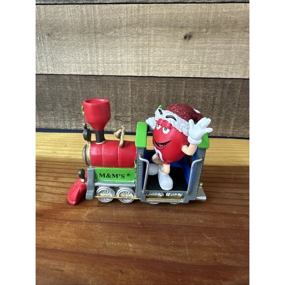 Department 56 M&M's Christmas Express- Christmas Village Piece In Box - Picture 2 of 7
